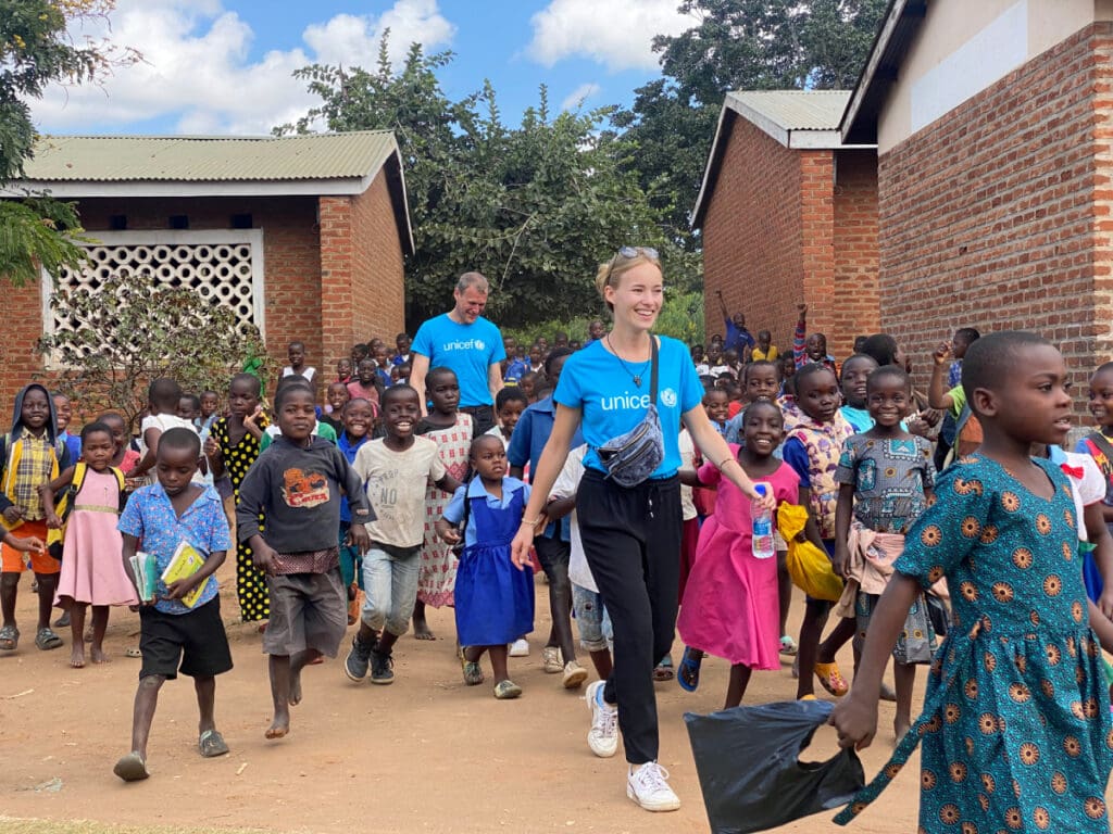 Schauspielerin und Aktivistin Valerie Huber und Unicef